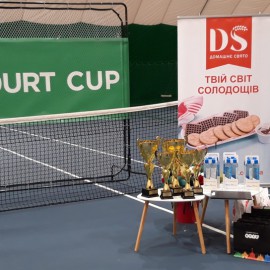 Переможці фінальних матчів парного розряду Міжнародного тенісного турніру "VICCOURT CUP-2020"