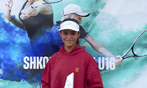 Софія Шиманська у півфіналі турніру ITF 5 категорії у Тирані